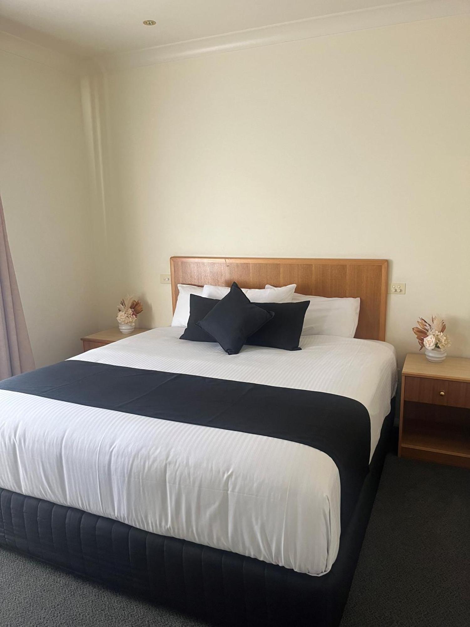 Turners Vineyard Motel Orange Εξωτερικό φωτογραφία